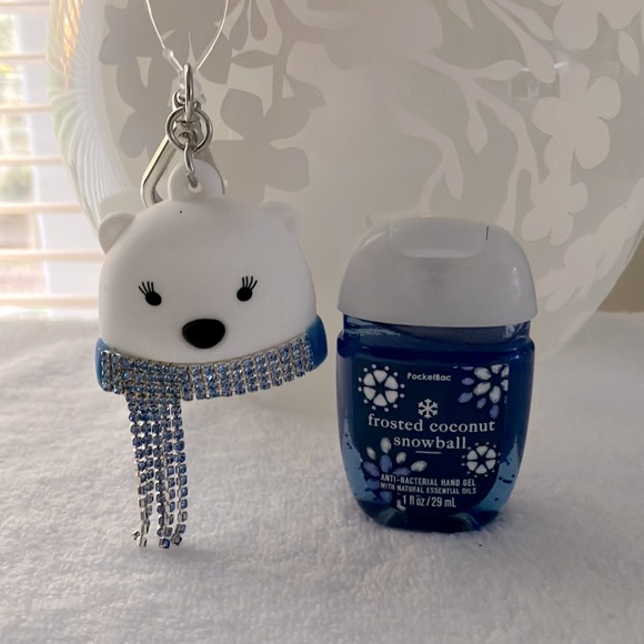 SOLD ! BBW Polar Bear With Gemstone Scarf PocketBac Holder + FREE GIFT Hand Gel - Picture 2 of 5